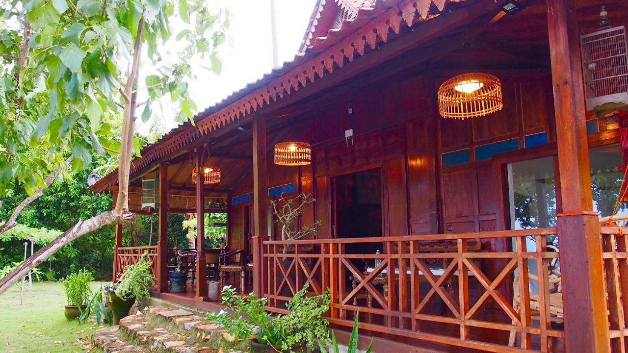 Villa Tengkek Karimunjawa Exterior photo